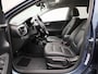 Kia Stonic 1.0 T-GDi ExecutiveLine | Automaat | Camera | Parkeer sensoren | DAB | Climate control | Stoel/Stuur verwarming | LMV | Leder | Cruise control