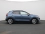 Kia Stonic 1.0 T-GDi ExecutiveLine | Automaat | Camera | Parkeer sensoren | DAB | Climate control | Stoel/Stuur verwarming | LMV | Leder | Cruise control