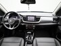 Kia Stonic 1.0 T-GDi ExecutiveLine | Automaat | Camera | Parkeer sensoren | DAB | Climate control | Stoel/Stuur verwarming | LMV | Leder | Cruise control