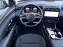 Hyundai Tucson 1.6 T-GDI PHEV Plug-in Comfort 4WD Automaat / Fabrieksgarantie tot 04-2028 ** / Dealer onderhouden / Navigatie / Achteruitrijcamera / Apple Carplay Android / Dode hoek detectie / Stoelverwarming / 19" LM wielen /