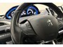 Peugeot 208 1.2 110pk Première 110 pk Panoramadak | 17 inch LM velgen | Navigatie | kuipstoelen | Climate Control