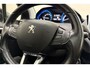 Peugeot 208 1.2 110pk Première 110 pk Panoramadak | 17 inch LM velgen | Navigatie | kuipstoelen | Climate Control