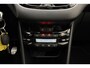 Peugeot 208 1.2 110pk Première 110 pk Panoramadak | 17 inch LM velgen | Navigatie | kuipstoelen | Climate Control