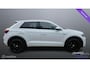 Volkswagen T-Roc 1.5 TSI R-Line automaat Camera 19'' velgen