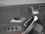 Mercedes-Benz A-klasse 180 Star Edition AMG Line | Panorama - Schuifdak | Trekhaak Wegklapbaar | Multibeam Led | Nightpakket | Sfeerverlichting | 18" Lichtmetalen AMG Velgen