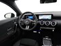 Mercedes-Benz A-klasse 180 Star Edition AMG Line | Panorama - Schuifdak | Trekhaak Wegklapbaar | Multibeam Led | Nightpakket | Sfeerverlichting | 18" Lichtmetalen AMG Velgen