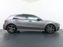 Mercedes-Benz A-klasse 180 Star Edition AMG Line | Panorama - Schuifdak | Trekhaak Wegklapbaar | Multibeam Led | Nightpakket | Sfeerverlichting | 18" Lichtmetalen AMG Velgen
