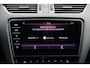 Skoda Octavia Combi 1.0 TSI Greentech Style Business Automaat | Stoelverwarming | Trekhaak | 18 Inch | Camera | LED | Canton