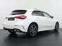 Mercedes-Benz A-klasse 250 e Star Edition AMG Line | Panorama - Schuifdak | Multibeam Led | Voorstoelen Verwarmd | DAB+ Radio | Nightpakket | Apple Carplay & Android Auto