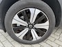 Volvo XC40 Recharge Twin AWD 78 kWh Ultimate | Trekhaak | Panoramadak | Stoel- en stuurwielverwarming | Warmtepomp | Getint glas | Elektrische stoelverstelling | 360 camera | Google Maps navigatie |