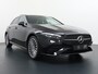 Mercedes-Benz A-klasse 250 e Star Edition AMG Line | Panorama - Schuifdak | Distronic Cruise Control | DAB+ Radio | Achteruitrij Camera | Multibeam Led | Voorstoelen Verwarmd | Sfeerverlichting