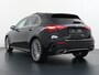 Mercedes-Benz A-klasse 250 e Star Edition AMG Line | Panorama - Schuifdak | Distronic Cruise Control | DAB+ Radio | Achteruitrij Camera | Multibeam Led | Voorstoelen Verwarmd | Sfeerverlichting