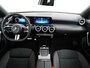 Mercedes-Benz A-klasse 250 e Star Edition AMG Line | Panorama - Schuifdak | Distronic Cruise Control | Multibeam Led | Voorstoelen Verwarmd | Nightpakket | 19" Lichtmetalen AMG Velgen | Sfeerverlichting