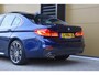 BMW 5-Serie 520i High Executive * ComfortStoelen * Harman/Kardon * M-Sportpakket * Schuifdak * Trekhaak *