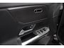 Mercedes-Benz GLA 200 163pk DCT Premium Plus | Navigatie | Parkeersensoren | Camera | Elektrische achterklep | Elektrisch Panorama dak | Cruise Control | Virtual Cockpit | Stoelverwarming | Sfeerverlichting | Climate Control