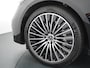 Mercedes-Benz E-klasse 300 e 4MATIC AMG Line Rijassistentiepakket, Panoramadak, 20 inch Multispaaks AMG velgen