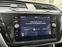 Volkswagen Touran 1.4 TSI 150pk DSG Highline Business R 7p · Apple/Android Car Play · P-Sensoren · Elek. Achterklep · Trekhaak · Stoel & Stuur Verwarming · 17'' Inch ·