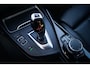BMW 1-Serie 118i High Executive M Sport Autom Schkdak Leder Sportst Stoelverw Navi Clima 2x PDC LED Kopl LMV Trekh ENZ NL Auto.