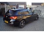 BMW 1-Serie 118i High Executive M Sport Autom Schkdak Leder Sportst Stoelverw Navi Clima 2x PDC LED Kopl LMV Trekh ENZ NL Auto.