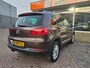 Volkswagen Tiguan 2.0 TSI Sport&Style 4Motion Automaat BJ.2012 / Panodak / Pdc / Airco ECC / 17"Lmv !!