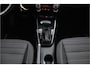 Kia Stonic 1.0 T-GDi MHEV DynamicLine Automaat - Climate Control - Navigatie - Cruise Control - DAB radio - - Fabrieksgarantie 17-04-2032