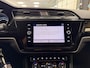 Volkswagen Touran 1.4 TSI Comfortline Business * 7 Persoons / 1e Eig / Navigatie / Camera / NL Auto *