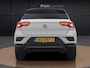 Volkswagen T-Roc 1.0 TSI Style | Navigatie | Camera | ACC | Carplay | Parkeerhulp |