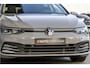 Volkswagen Golf 1.5 eTSI Style | Pano | Matrix LED | Massage