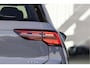 Volkswagen Golf 1.5 eTSI Style | Pano | Matrix LED | Massage