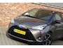 Toyota Yaris 1.5 Hybrid Bi-Tone Plus + trekhaak