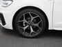 Audi A1 Sportback 25 TFSI S edition l Adaptive cruise control l LED-koplampen l DAB+ l Apple Carplay / Android Auto l SONOS Premium 3D l Autom. airconditioning 2 zones l Stoelverwarming voorin l Privacy glas l Autom. dimmende binnenspiegel l Optiekpakket zwart plus l Alarm Klasse III l Parkeerhulp achter