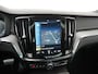 Volvo V60 2.0 T6 Recharge AWD R-Design | Panoramadak | Trekhaak | Harman/Kardon | Zondag Open!