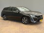 Peugeot 308 SW 1.6 Plug-in Hybrid 180 Active Pack Business Apple Carplay / Android Auto | LED Koplampen | 17"" lichtmetalen velgen | Trekhaak | Climate Controle | Cruise Controle | Parkeersensoren | | Apple Carplay/Android Auto|telefoonintegratie premium | Bestuurdersstoel in hoogte verstelbaar | Buitenspiegels elektrisch verstel- en verwarmbaar