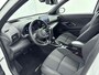 Toyota Yaris Cross 1.5 Hybrid Adventure | Navigatie | Dodehoek detectie | Parkeersensoren voor/achter | Stoel-/stuurverwarming | Head-up display | 18 inch | Apple Carplay / Android Auto