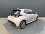 Toyota Yaris 1.5 Hybrid Executive | Creme LEER | JBL | BSM | Head-up | Rijklaar!!