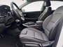 Kia e-Niro DynamicPlusLine 64 kWh | Navi | Clima | Camera | Schuif-/Kanteldak | Stoel-/Stuurverwarming | Apple Carplay & Android Auto