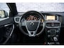 Volvo V40 T3 Polar+ Sport | Navi | Panoramadak | Harman Kardon Audio | LED | Camera | Stoelverwarming | Getint Glas | DAB | Keyless | Volvo On Call | 17" LM