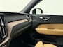 Volvo XC60 T8 Long Range 455pk AWD Ultimate Dark / 22 inch / HUD / Luchtvering / Geventileerde massagestoelen / Panorama dak /