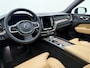 Volvo XC60 T8 Long Range 455pk AWD Ultimate Dark / 22 inch / HUD / Luchtvering / Geventileerde massagestoelen / Panorama dak /