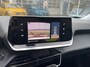 Peugeot 2008 1.2 PureTech Allure | Achteruitrijcamera | Climate Control | Cruise Control | Extra getinte ramen | 17'' Lichtmetalen velgen |'| Achterbank in delen neerklapbaar | Achteruitrijcamera | Airco (automatisch)