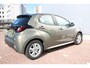 Toyota Yaris 1.5 Hybrid 115 Active | Automaat | Camera | L.M. Velgen | Apple Carplay / Android Auto | Oxide Bronze metallic |