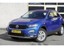 Volkswagen T-Roc 1.5 TSI 150PK! Style BJ2019 Lmv 16" | Led | Pdc | Airco | Cruise control | Trekhaak | Getint glas