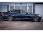 BMW 5-Serie 535i 306pk High-Executive I Schuifdak I 19'' I Camera I HuD I Stoel&Stuur-verw. I ACC I NL-auto I NAP
