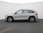 Skoda Kodiaq 1.5 TSI Sportline Business 7-zitter 150 PK | Automaat | Trekhaak | Stoelverwarming | Climate Control | Parkeersensoren | Achteruitrijcamera | Lichtmetalen Velgen | Cruise Control