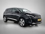 Peugeot 5008 1.2 Hybrid Allure Pack Business 136pk Automaat | Navigatie | Climate Control | Cruise Control | Achteruitrijcamera | DAB Ontvanger | 18" Lichtmetalen Velgen | Keyless Entry/Start | Apple Carplay/Android Auto |