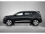 Peugeot 5008 1.2 Hybrid Allure Pack Business 136pk Automaat | Navigatie | Climate Control | Cruise Control | Achteruitrijcamera | DAB Ontvanger | 18" Lichtmetalen Velgen | Keyless Entry/Start | Apple Carplay/Android Auto |