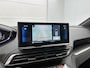 Peugeot 5008 1.2 Hybrid Allure Pack Business 136pk Automaat | Navigatie | Climate Control | Cruise Control | Achteruitrijcamera | DAB Ontvanger | 18" Lichtmetalen Velgen | Keyless Entry/Start | Apple Carplay/Android Auto |
