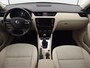 Skoda Octavia Combi 1.8 TSI 180PK Greentech Elegance Businessline AUTOMAAT / 1600KG TREKKEN / XENON / KEYLESS / CANTON / GR NAVI / CLIMA / PDC / NL-AUTO