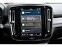 Volvo XC40 Recharge P8 AWD R-Design | 20 Inch | Panorama Dak | Harman Kardon | Pilot Assist | Elektrische Stoelen | Memory Seats | Elektrische Achterklep | Stoel & Stuurverwarming |