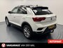 Volkswagen T-Roc 1.5 TSi Sport Automaat-Trekhaak-Panoramadak-Navigatie-Carplay-Adapt.Cr.contr-Clima-Camera-Stoelverwarming-Parkeersensoren V+A-Lm17''velgen